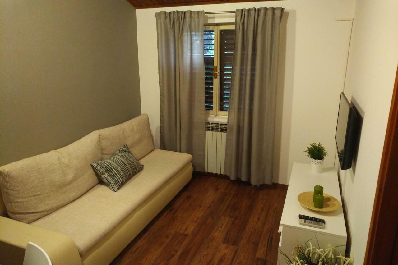 포레치 Apartman Maslina 아파트 외부 사진